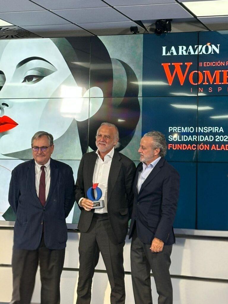 Fundación Aladina, galardonada con el Premio Women Inspira por su labor solidaria