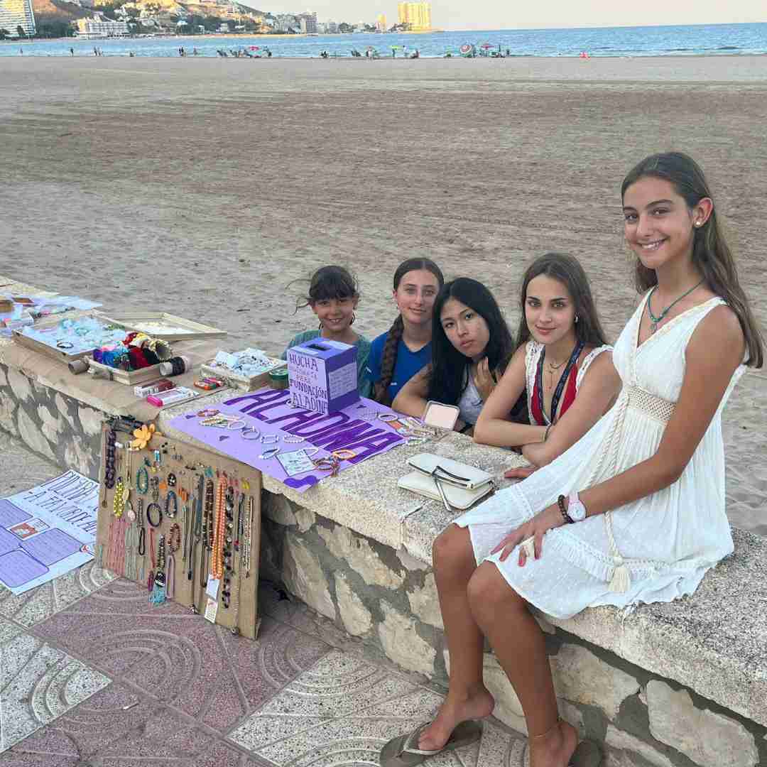 Pulseras Solidarias – Una sonrisa para cada niño con cáncer